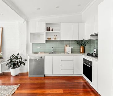 54 Oxford Street, Newtown NSW 2042 - House For Rent | Domain - Photo 5