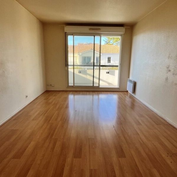 Location Appartement 2 pièces 45m² MERIGNAC 33700 - Photo 1