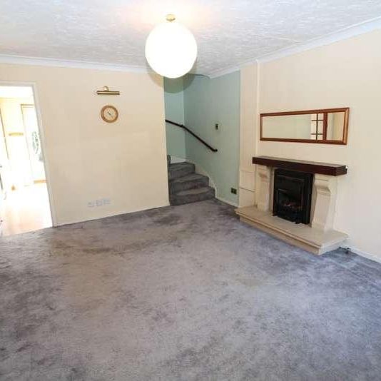 Holland Way, Newport Pagnell, Buckinghamshire, MK16 - Photo 1