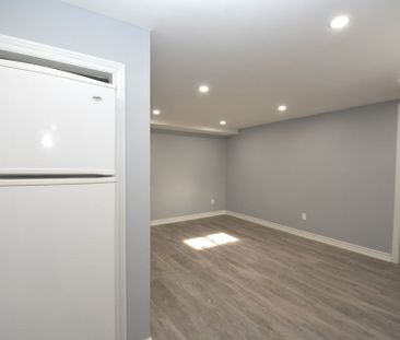 For Lease - 1506 Simcoe Street Unit# B2, Oshawa, Ontario - Photo 5
