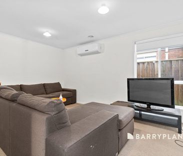 The Low Maintenance Gem! - Photo 3