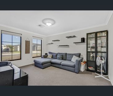 46 Edenhope Road, Australind, WA 6233 - Photo 3