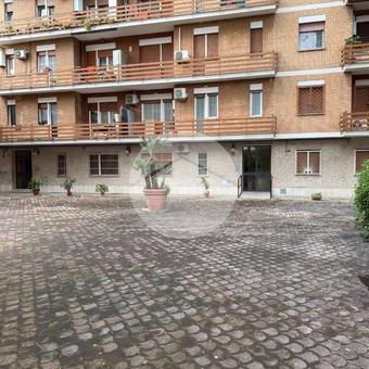 Bilocale in affitto - Photo 1