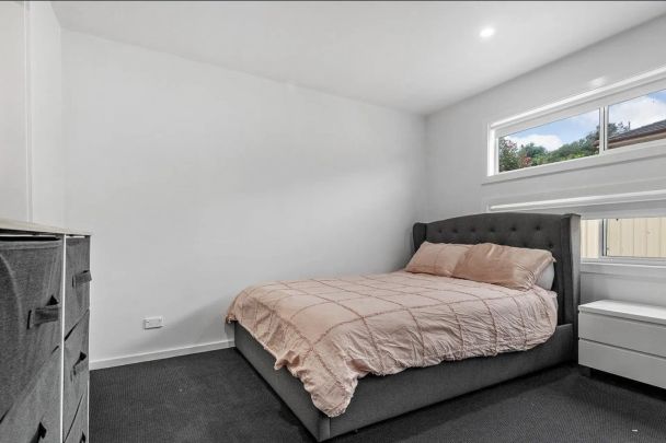 Unit 2/7a Hughes Street, - Photo 1