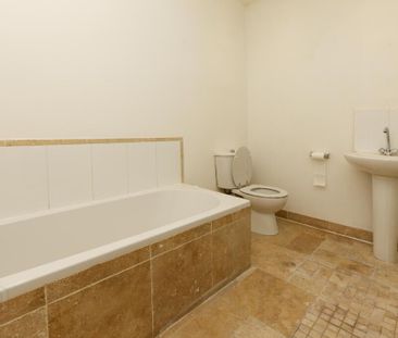 28A Dufferin Avenue, Bangor, BT20 3AA - Photo 5