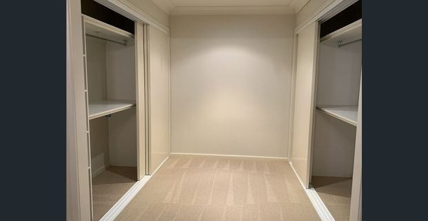 Large Family Home In Sought After East - Photo 1