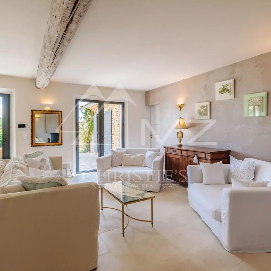 Luberon - Belle maison de vacances avec piscine chauffée - Photo 1