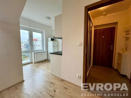 Pronájem bytu 1+kk 33 m2 - Photo 3