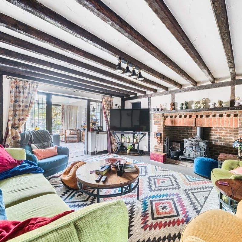 4 bedroom detached house to rent - Photo 1