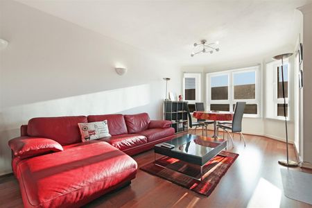 1 bedroom apartment - Photo 2