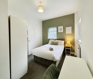 1 bedroom in a house share to rent - Photo 6