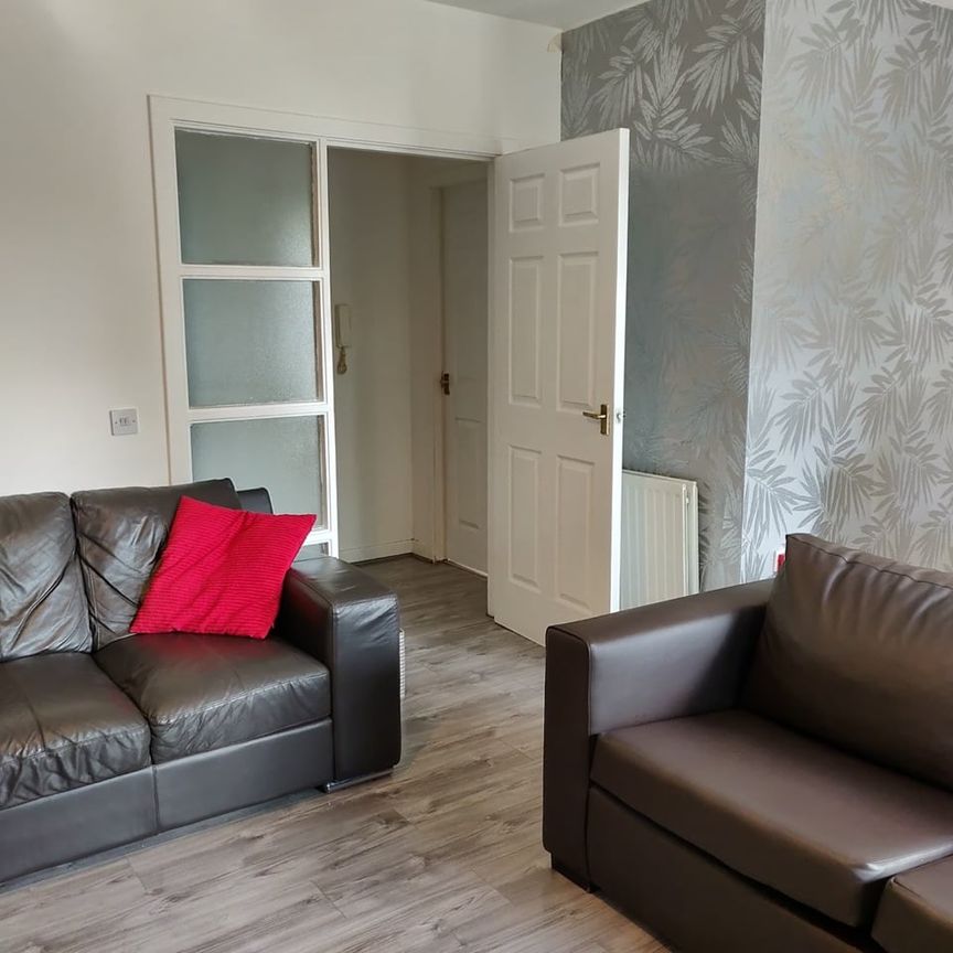 Room in a Shared Flat, Naburn Gate, G5 - Photo 1