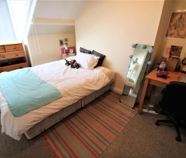 5 bedroom terraced house to rent - Photo 5