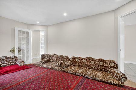 For Lease - 5 Southland Crescent, Hunt Club - South Keys and Area, Ontario - Photo 4