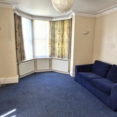 4 bedroom terraced house to rent - Photo 1