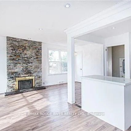 200 TRENT STREET E - Photo 1