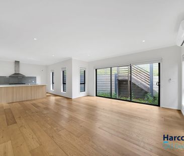 Spacious 4-Bedroom Family Home in Prime Sunshine North Location - Photo 1