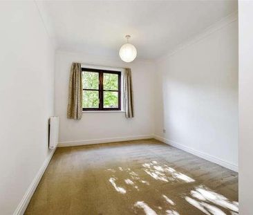Woodlands Lane, Chichester, PO19 - Photo 6