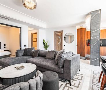 4 bedroom luxury Flat for rent in Puerto Banus, Spain - Photo 1