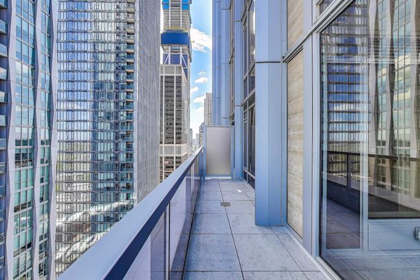 For Lease - 11 Yorkville Avenue Unit# 2405, Toronto, Ontario - Photo 1