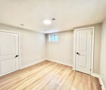 For Lease - 65 Dewlane Drive, Toronto, Ontario - Photo 6