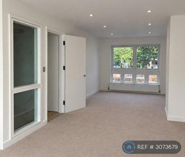 5 bedroom semi-detached house to rent - Photo 1