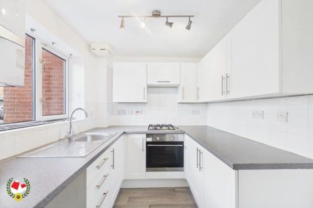 Downy Close, Quedgeley, Gloucester - Photo 5