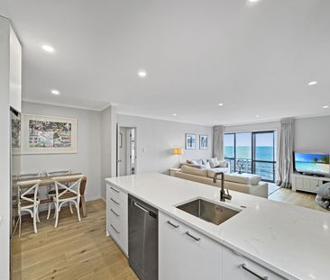 Welcome home to 123 Marine Parade - Photo 2