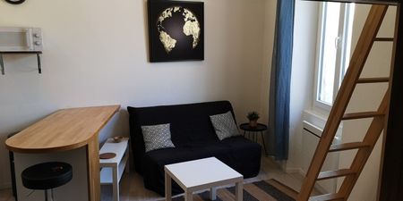 Location - Studio meublé de 19 m² dans immeuble sécurisé - Photo 3