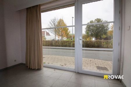 Gelijkvloers éénslaapkamer-appartement nabij groene zone en gratis parking - Foto 4