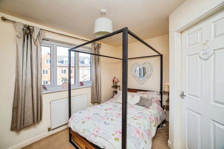 4 bedroom townhouse to rent - Photo 5