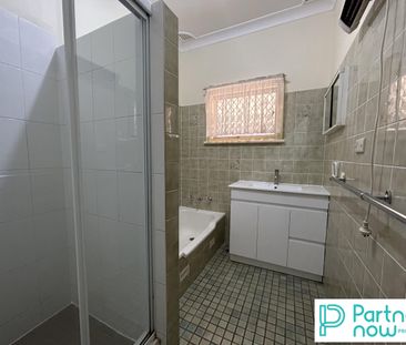 23 Edward Street, TAMWORTH NSW 2340 - Photo 5