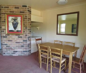 Convenient City Living - 2-Bedroom Apartment with Balcony & Secure ... - Photo 3