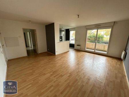 Location Appartement 3 pièces 63m² POITIERS 86000 - Photo 2