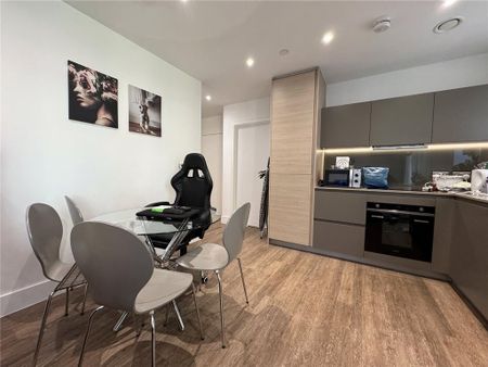 1 bedroom apartment to rent - Photo 2