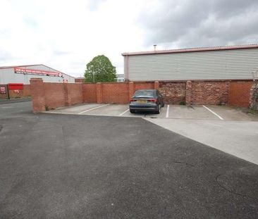 Bewsey Road, Warrington, WA5 - Photo 5