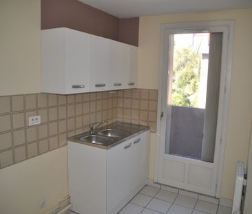 Location Appartement 2 pièces 49m² - Photo 3