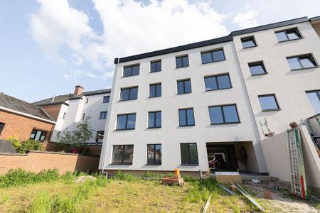Modern appartement op de 2e verdieping. - Photo 2