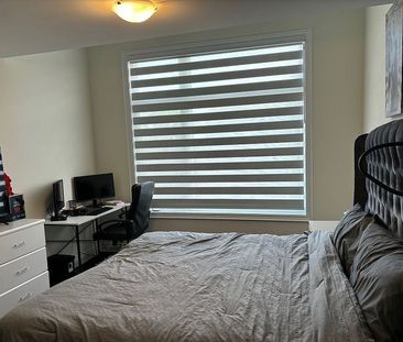 For Lease - 8 Bennington Road, Newmarket, Ontario - Photo 4