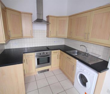 1 bedroom flat to rent - Photo 3