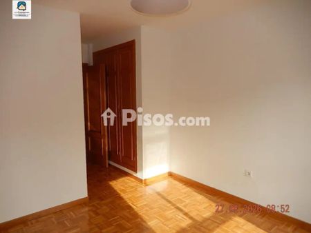 Piso en alquiler en Paseo de los Castaños - Photo 4