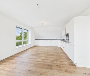 Sofort einziehen | moderne 2-Zi. Wohnung mit Loft-Charakter und Dac... - Photo 4