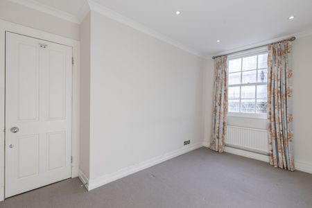Cadogan Lane, Knightsbridge, London, SW1X - Photo 5