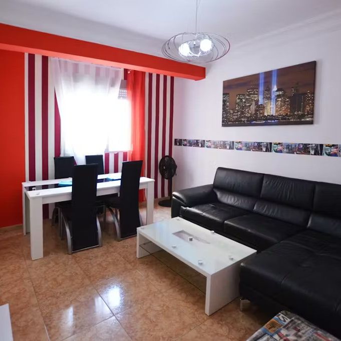 Calle Finlandia, Valencia, Valencian Community 46010 - Photo 1