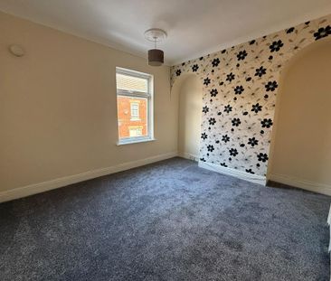 2 bedroom property to rent - Photo 4