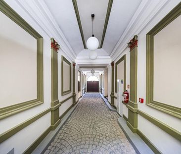 Pronájem bytu 2+kk 43 m2 - Fotografie 1