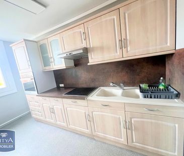 Location Appartement 3 pièces 74m² LILLE 59000 - Photo 5