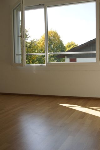 Schöne 3.5 Zimmerwohnung im Burgbühl ! - Photo 3