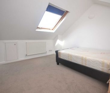 6 Bed - Grange Avenue, Uni Area - Photo 6