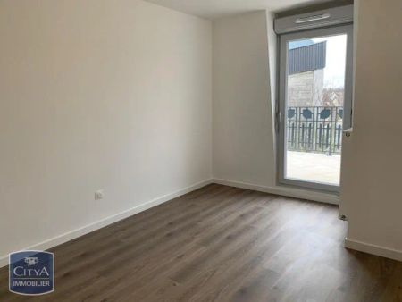 Appartement à louer 4 pièces 81.67m² - Photo 2
